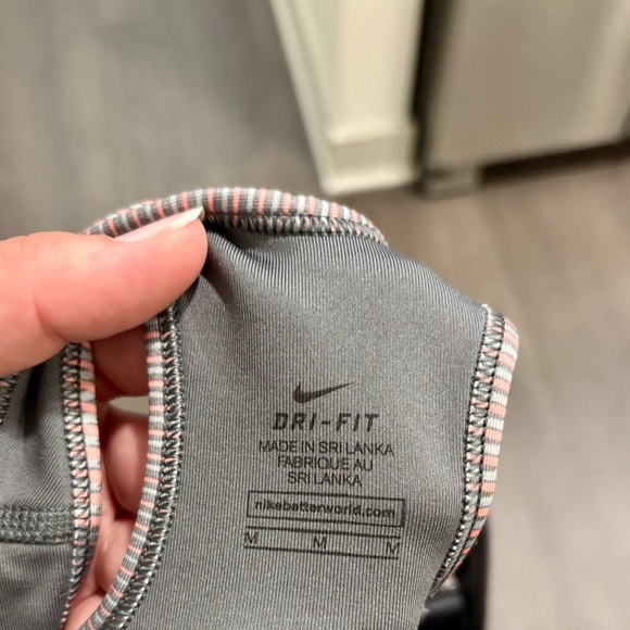 Nike Sports Bra, size M - Picture 3 of 3